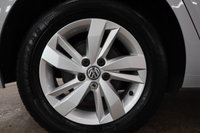 USED 2018 18 VOLKSWAGEN POLO 1.0 TSI SE Hatchback 5dr Petrol DSG Euro 6 (s/s) (95 ps) APPLE CAR PLAY & ANDROID AUTO WITH LOW MILEAGE