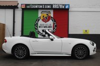 USED 2017 17 FIAT 124 SPIDER 1.4 MultiAir Classica Convertible 2dr Petrol Euro 6 (140 ps) VIEW AND RESERVE ONLINE OR CALL 01527-853940 FOR MORE INFO.