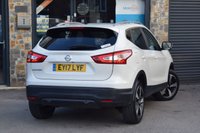 USED 2017 17 NISSAN QASHQAI 1.6 dCi N-Vision SUV 5dr Diesel XTRON 2WD Euro 6 (s/s) (130 ps) Automatic Diesel  reverse camera