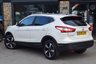 USED 2017 17 NISSAN QASHQAI 1.6 dCi N-Vision SUV 5dr Diesel XTRON 2WD Euro 6 (s/s) (130 ps) Automatic Diesel  reverse camera