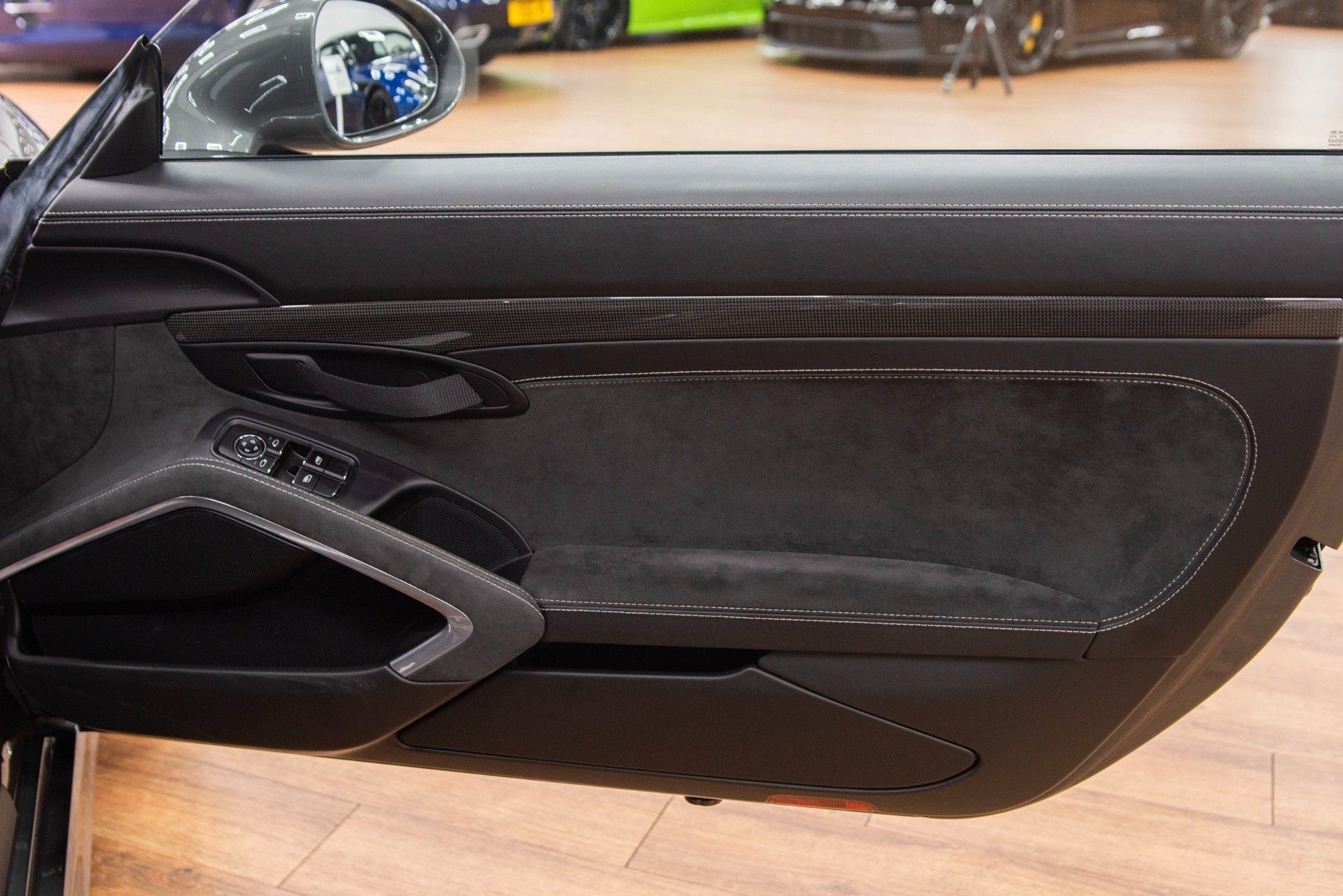 USED 2016 65 PORSCHE CAYMAN 3.8 981 GT4 