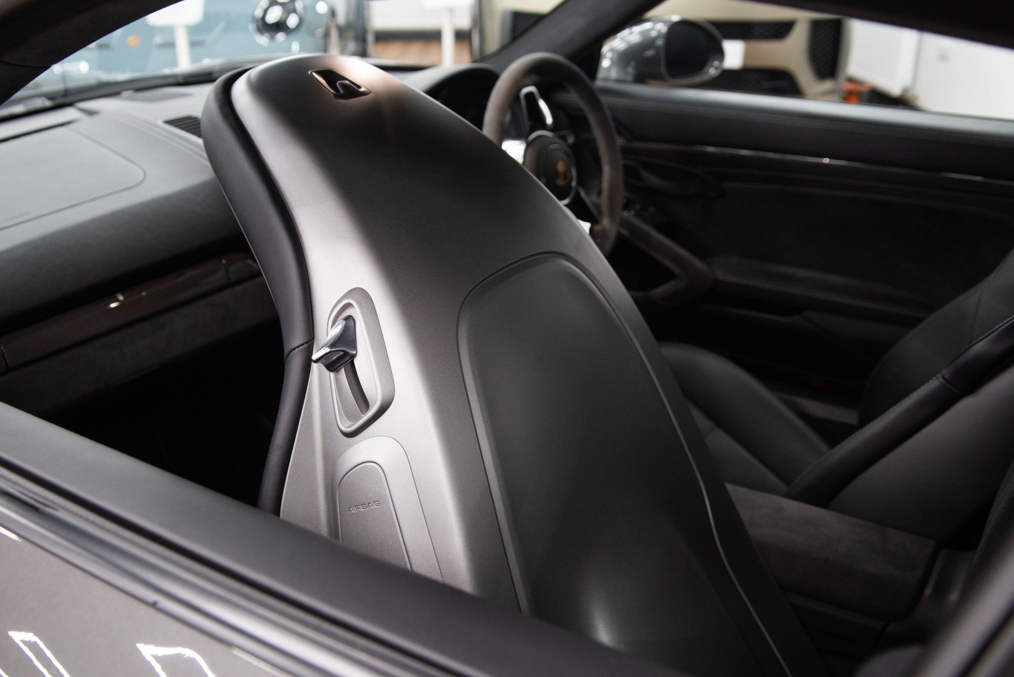 USED 2016 65 PORSCHE CAYMAN 3.8 981 GT4 