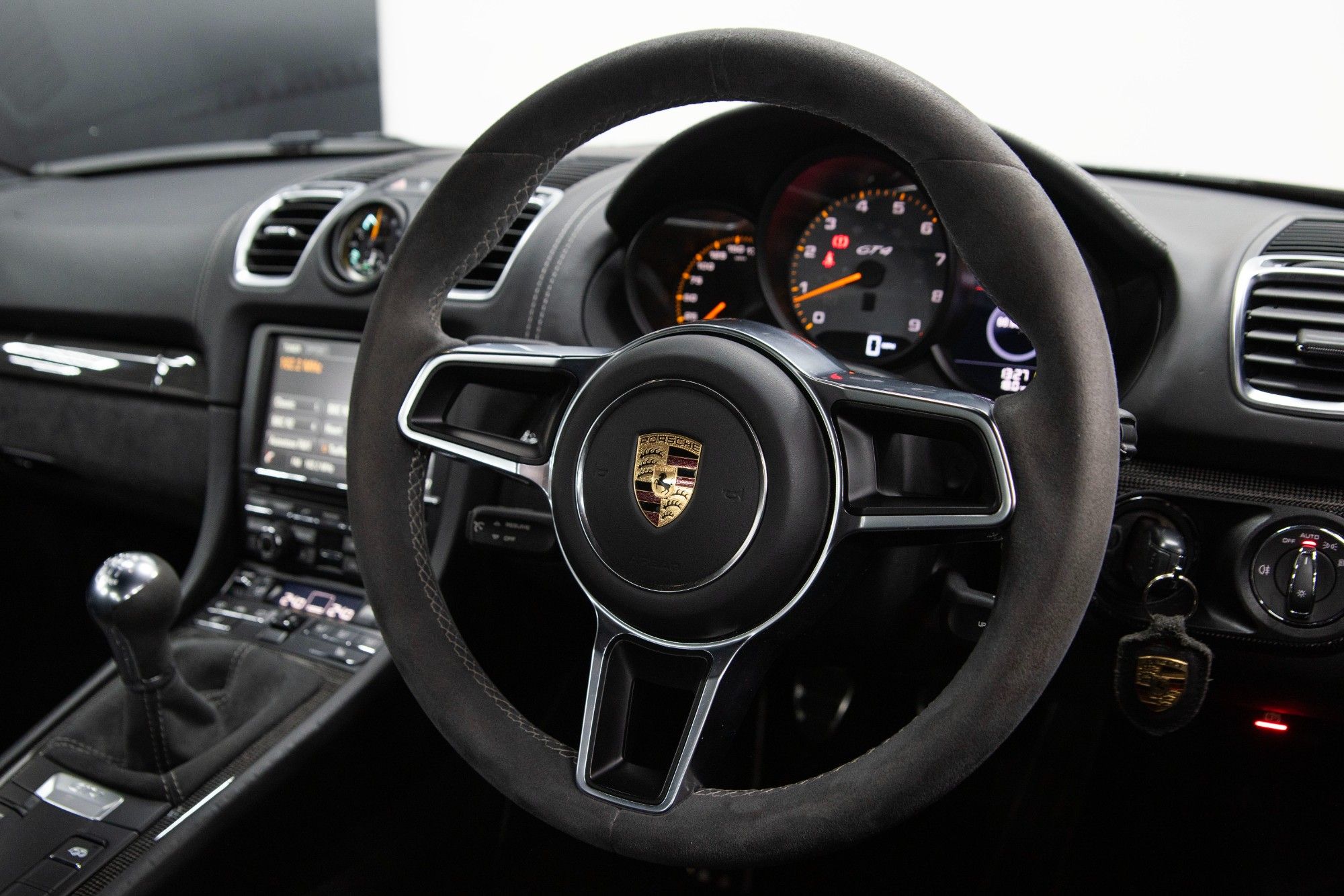 USED 2016 65 PORSCHE CAYMAN 3.8 981 GT4 