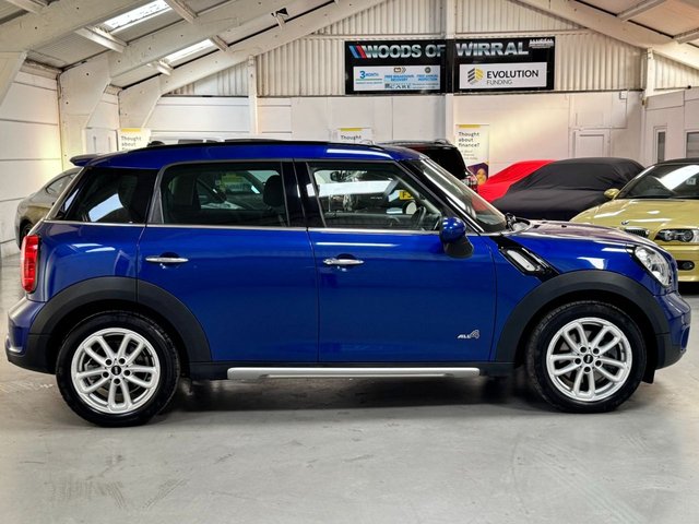 View our MINI COUNTRYMAN