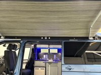 USED 2018 18 VOLKSWAGEN VW CAMPER 2.0 TDI T28 BlueMotion Tech Highline Camper 5dr Diesel Manual  SWB Euro 6 (s/s) (102 ps) Campervan , Pop up roof, internal heater, swivel double front seat, led lighting, awning, extremely well appointed