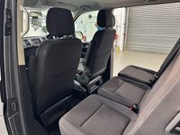 USED 2019 69 VOLKSWAGEN TRANSPORTER SHUTTLE 2.0 TDI SE Minibus Double Cab 5dr Diesel DSG FWD LWB Euro 6 (s/s) (150 ps) 