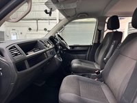 USED 2019 69 VOLKSWAGEN TRANSPORTER SHUTTLE 2.0 TDI SE Minibus Double Cab 5dr Diesel DSG FWD LWB Euro 6 (s/s) (150 ps) 