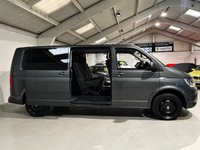 USED 2019 69 VOLKSWAGEN TRANSPORTER SHUTTLE 2.0 TDI SE Minibus Double Cab 5dr Diesel DSG FWD LWB Euro 6 (s/s) (150 ps) 