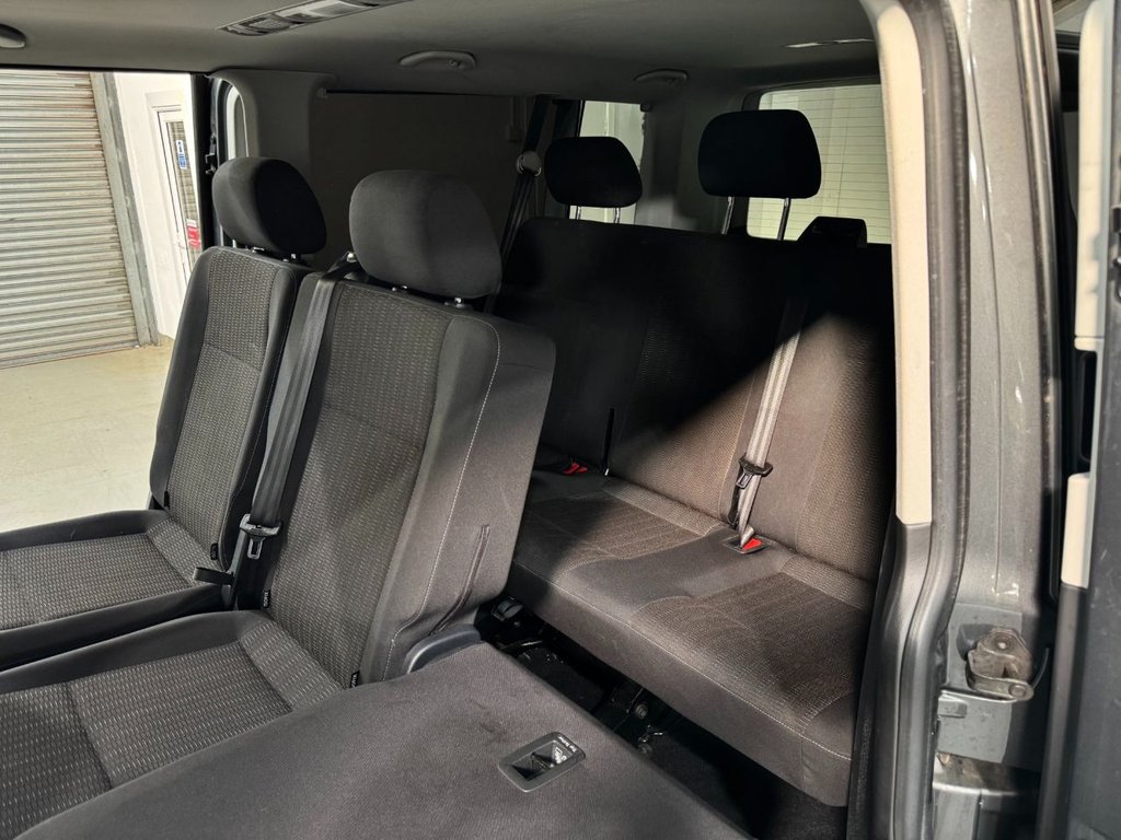 USED 2019 69 VOLKSWAGEN TRANSPORTER SHUTTLE 2.0 TDI SE Minibus Double Cab 5dr Diesel DSG FWD LWB Euro 6 (s/s) (150 ps) 