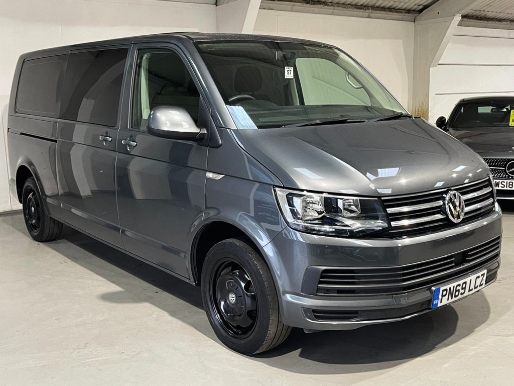 USED 2019 69 VOLKSWAGEN TRANSPORTER SHUTTLE 2.0 TDI SE Minibus Double Cab 5dr Diesel DSG FWD LWB Euro 6 (s/s) (150 ps) 