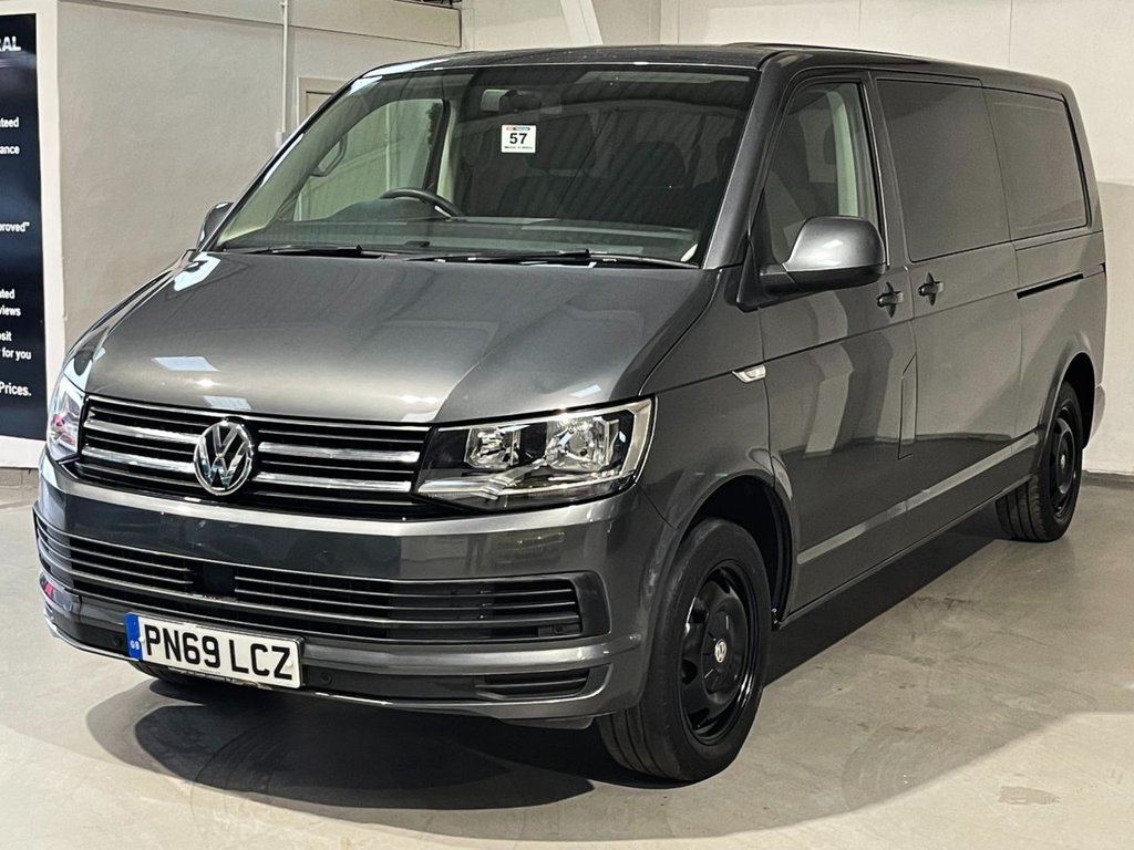 USED 2019 69 VOLKSWAGEN TRANSPORTER SHUTTLE 2.0 TDI SE Minibus Double Cab 5dr Diesel DSG FWD LWB Euro 6 (s/s) (150 ps) 