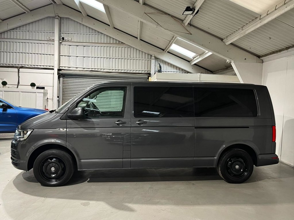 USED 2019 69 VOLKSWAGEN TRANSPORTER SHUTTLE 2.0 TDI SE Minibus Double Cab 5dr Diesel DSG FWD LWB Euro 6 (s/s) (150 ps) 