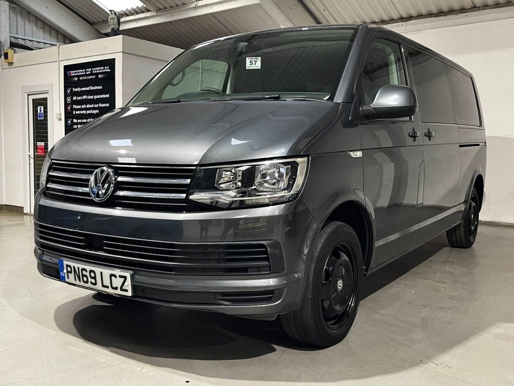 USED 2019 69 VOLKSWAGEN TRANSPORTER SHUTTLE 2.0 TDI SE Minibus Double Cab 5dr Diesel DSG FWD LWB Euro 6 (s/s) (150 ps) 
