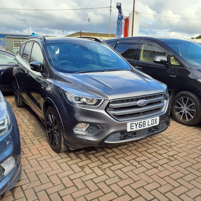 View our FORD KUGA