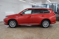 USED 2019 19 MITSUBISHI OUTLANDER 2.4h TwinMotor 13.8kWh 4h SUV 5dr Petrol Plug-in Hybrid CVT 4WD Euro 6 (s/s) (209 ps) FULLY LOADED WITH VERY LOW MILEAGE