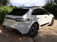 USED 2022 72 PORSCHE MACAN 2.9T V6 S SUV 5dr Petrol PDK 4WD Euro 6 (s/s) (380 ps) PANORAMIC ROOF, 18-WAY MEMORY SEATS, SPORTS EXHAUST, BOSE, SPORTDESIGN SIDE SKIRTS, EXCLUSIVE DESIGN WHEELS AND MORE!!!