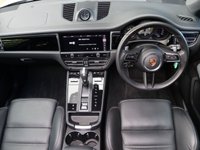 USED 2022 72 PORSCHE MACAN 2.9T V6 S SUV 5dr Petrol PDK 4WD Euro 6 (s/s) (380 ps) PANORAMIC ROOF, 18-WAY MEMORY SEATS, SPORTS EXHAUST, BOSE, SPORTDESIGN SIDE SKIRTS, EXCLUSIVE DESIGN WHEELS AND MORE!!!