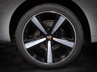 USED 2022 72 PORSCHE MACAN 2.9T V6 S SUV 5dr Petrol PDK 4WD Euro 6 (s/s) (380 ps) PANORAMIC ROOF, 18-WAY MEMORY SEATS, SPORTS EXHAUST, BOSE, SPORTDESIGN SIDE SKIRTS, EXCLUSIVE DESIGN WHEELS AND MORE!!!
