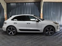 USED 2022 72 PORSCHE MACAN 2.9T V6 S SUV 5dr Petrol PDK 4WD Euro 6 (s/s) (380 ps) PANORAMIC ROOF, 18-WAY MEMORY SEATS, SPORTS EXHAUST, BOSE, SPORTDESIGN SIDE SKIRTS, EXCLUSIVE DESIGN WHEELS AND MORE!!!
