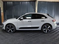 USED 2022 72 PORSCHE MACAN 2.9T V6 S SUV 5dr Petrol PDK 4WD Euro 6 (s/s) (380 ps) PANORAMIC ROOF, 18-WAY MEMORY SEATS, SPORTS EXHAUST, BOSE, SPORTDESIGN SIDE SKIRTS, EXCLUSIVE DESIGN WHEELS AND MORE!!!