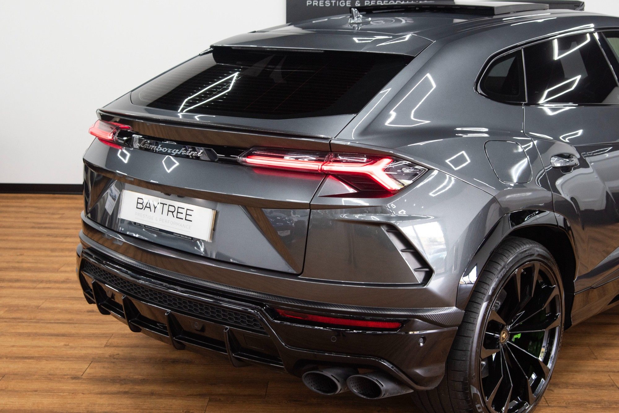 USED 2020 20 LAMBORGHINI URUS 4.0 V8 BiTurbo 
