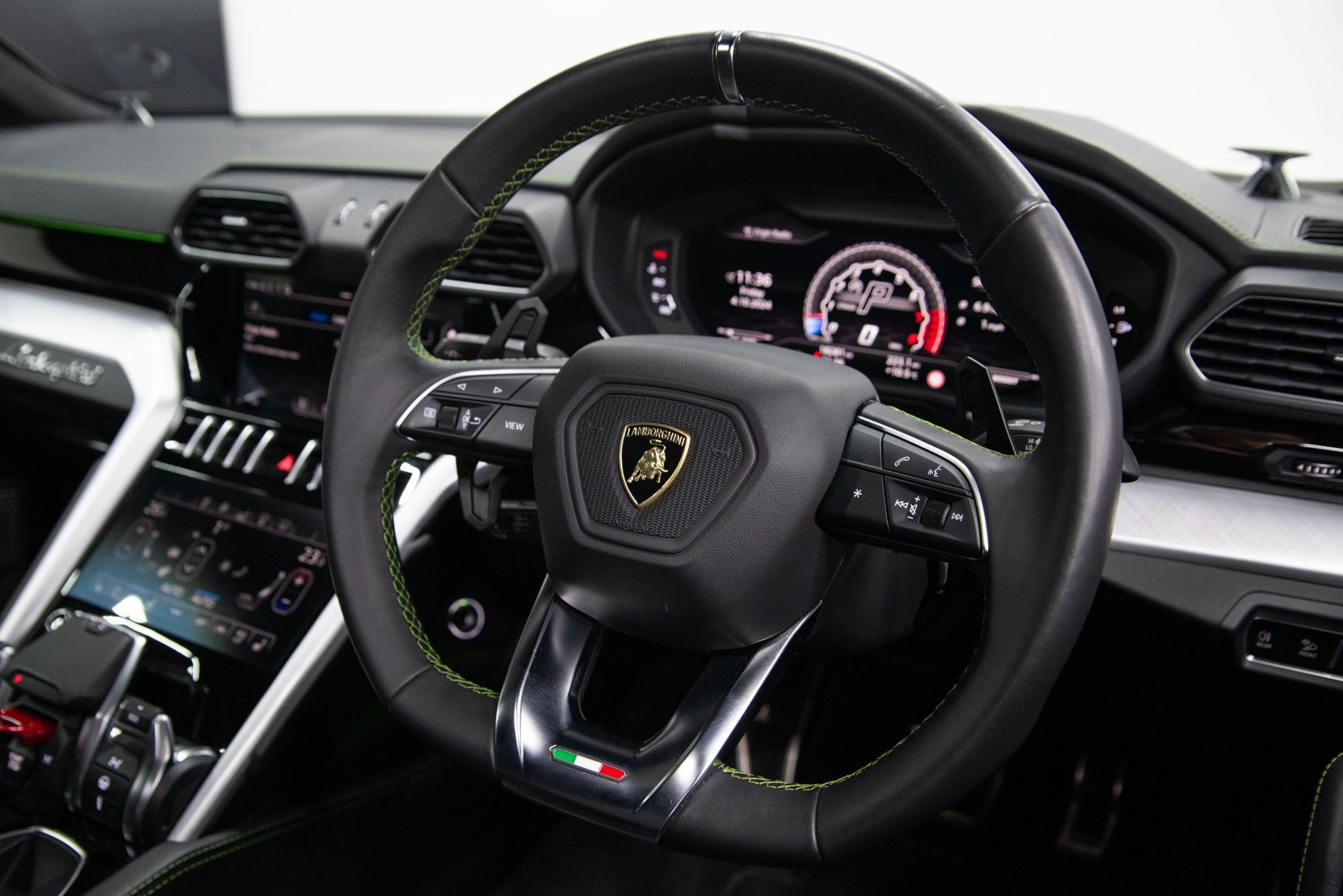 USED 2020 20 LAMBORGHINI URUS 4.0 V8 BiTurbo 