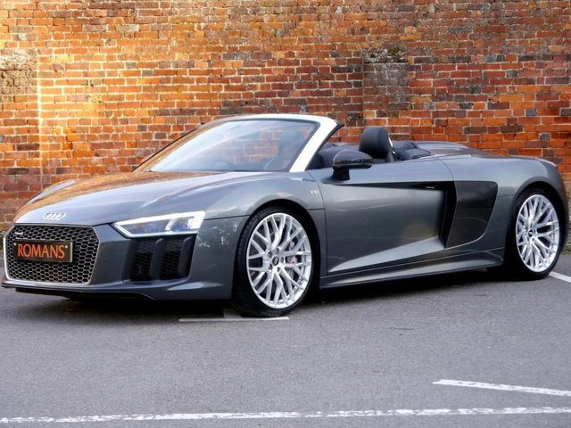 2018 Audi R8 V10 Plus Spyder S Tronic