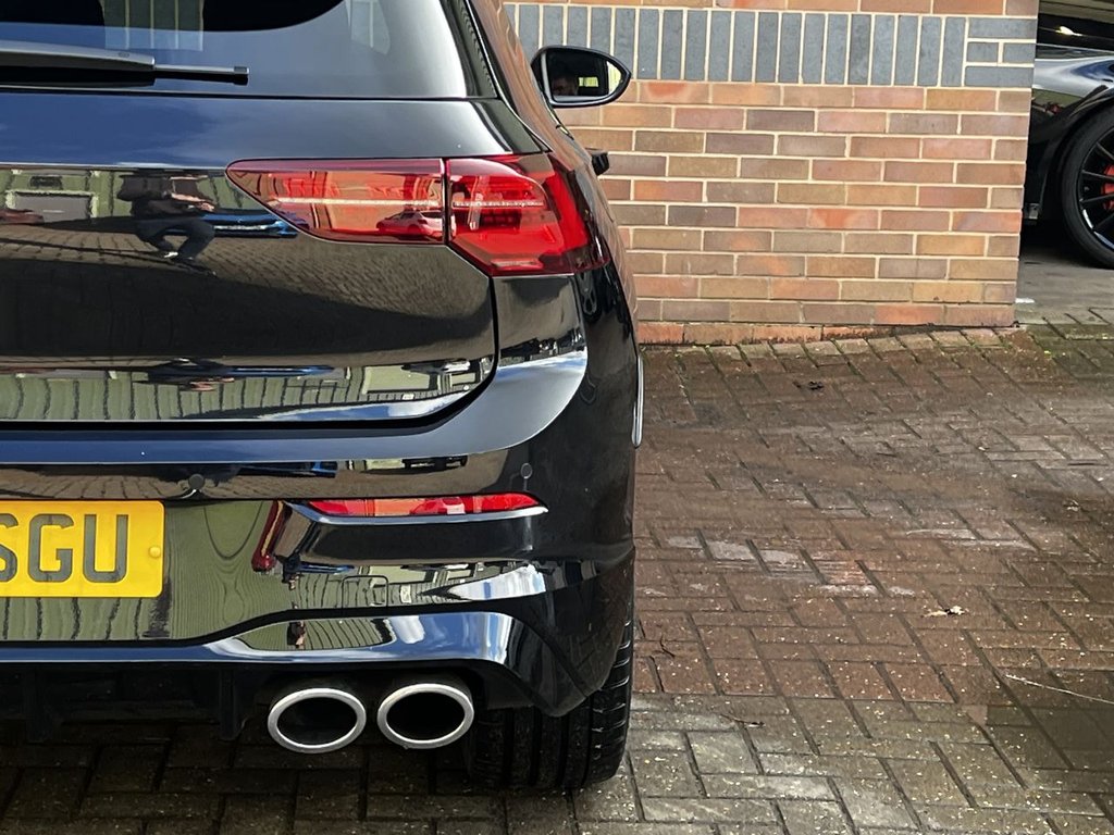 USED 2023 73 VOLKSWAGEN GOLF 2.0 TSI R 20 Years Hatchback 5dr Petrol DSG 4Motion Euro 6 (s/s) (333 ps) R PERFORMACE PACK|FULL LEATHER