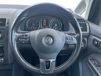 USED 2015 15 VOLKSWAGEN TOURAN 1.6 TDI SE MPV 5dr Diesel Manual Euro 5 (105 ps) www.suffolkcarcentre.co.uk - Located at Lowestoft