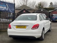 USED 2015 15 MERCEDES-BENZ C-CLASS 2.1 C220 BlueTEC SE Saloon 4dr Diesel Manual Euro 6 (s/s) (170 ps) FRONT AND REAR PARKING SENSORS +  FRONT HEATED SEATS +  REVERSING CAMERA +  SAT NAVIGATION +  BLUETOOTH +  DAB RADIO +  USB +  CRUISE CONTROL +  DUAL ZONE CLIMATE CONTROL +  FULL LEATHER TRIM +  DAY TIME RUNNING LIGHTS +  AUTO RETRACTABLE MIRRORS +  17 INCH ALLOY WHEELS +