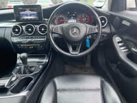 USED 2015 15 MERCEDES-BENZ C-CLASS 2.1 C220 BlueTEC SE Saloon 4dr Diesel Manual Euro 6 (s/s) (170 ps) FRONT AND REAR PARKING SENSORS +  FRONT HEATED SEATS +  REVERSING CAMERA +  SAT NAVIGATION +  BLUETOOTH +  DAB RADIO +  USB +  CRUISE CONTROL +  DUAL ZONE CLIMATE CONTROL +  FULL LEATHER TRIM +  DAY TIME RUNNING LIGHTS +  AUTO RETRACTABLE MIRRORS +  17 INCH ALLOY WHEELS +