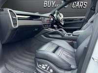 USED 2019 69 PORSCHE CAYENNE 2.9T V6 GPF S SUV 5dr Petrol TiptronicS 4WD Euro 6 (s/s) (440 ps) OPTIONAL EXTRAS WORTH &pound;30,300