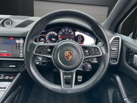 USED 2019 69 PORSCHE CAYENNE 2.9T V6 GPF S SUV 5dr Petrol TiptronicS 4WD Euro 6 (s/s) (440 ps) OPTIONAL EXTRAS WORTH &pound;30,300