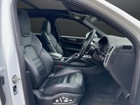 USED 2019 69 PORSCHE CAYENNE 2.9T V6 GPF S SUV 5dr Petrol TiptronicS 4WD Euro 6 (s/s) (440 ps) OPTIONAL EXTRAS WORTH &pound;30,300
