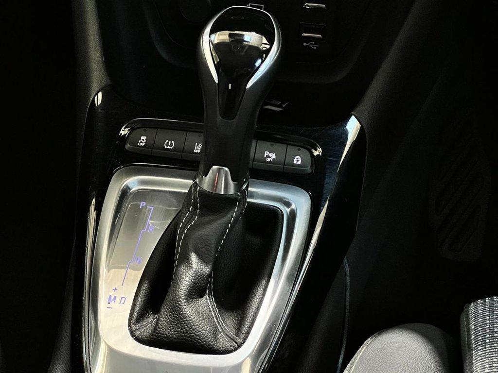 USED 2021 21 VAUXHALL CROSSLAND 1.2 Turbo Elite Nav SUV 5dr Petrol Auto Euro 6 (s/s) (130 ps) 17"ALLOYS+SAT NAV+ REAR CAMERA