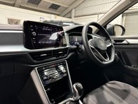 USED 2024 73 VOLKSWAGEN T-ROC 1.0 TSI Life SUV 5dr Petrol Manual Euro 6 (s/s) (110 ps) F/R SENS+DIGI COCKPIT+CAR PLAY