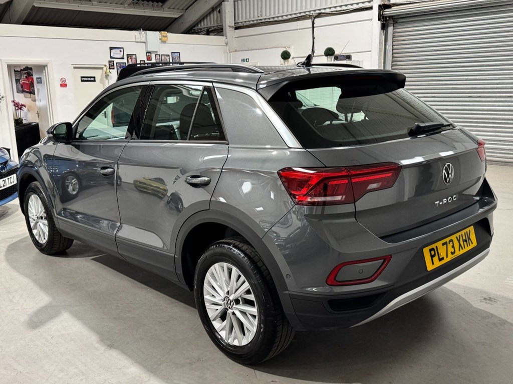USED 2024 73 VOLKSWAGEN T-ROC 1.0 TSI Life SUV 5dr Petrol Manual Euro 6 (s/s) (110 ps) F/R SENS+DIGI COCKPIT+CAR PLAY