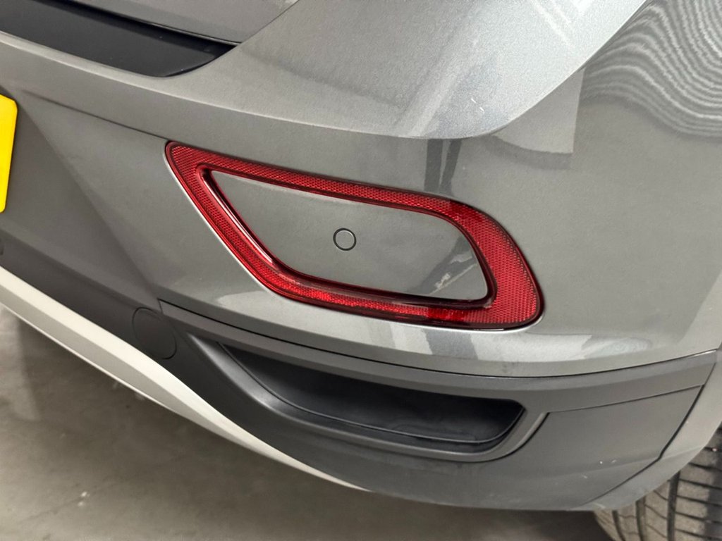 USED 2024 73 VOLKSWAGEN T-ROC 1.0 TSI Life SUV 5dr Petrol Manual Euro 6 (s/s) (110 ps) F/R SENS+DIGI COCKPIT+CAR PLAY