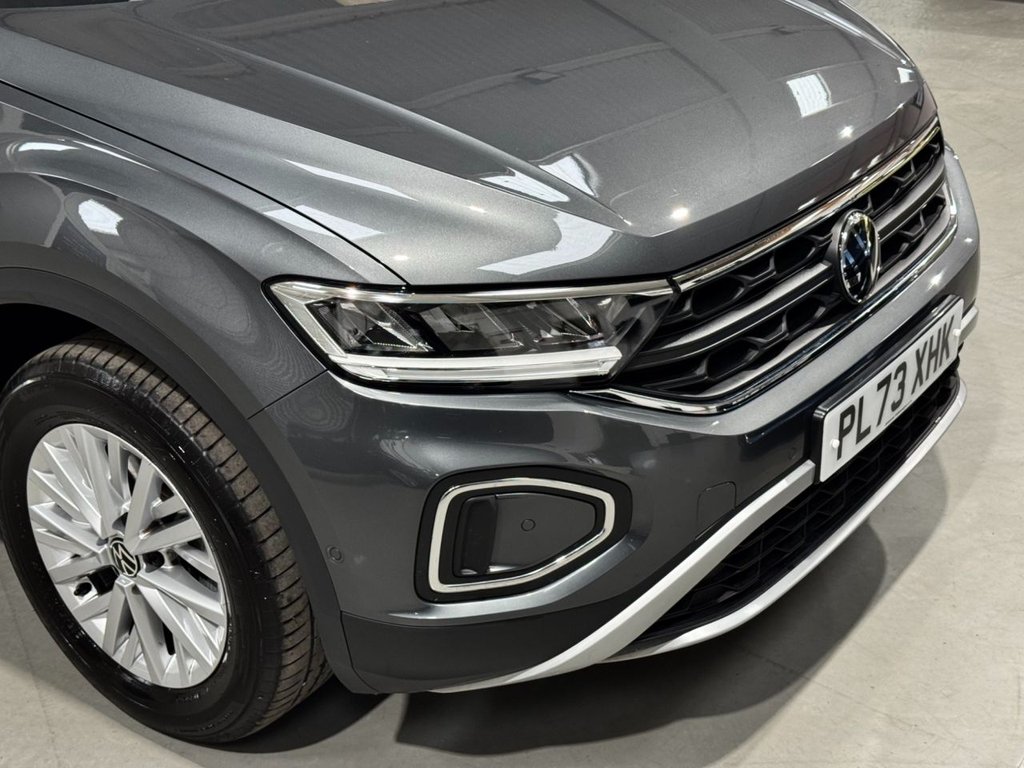 USED 2024 73 VOLKSWAGEN T-ROC 1.0 TSI Life SUV 5dr Petrol Manual Euro 6 (s/s) (110 ps) F/R SENS+DIGI COCKPIT+CAR PLAY