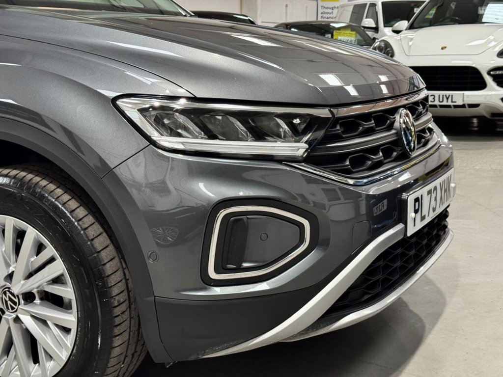 USED 2024 73 VOLKSWAGEN T-ROC 1.0 TSI Life SUV 5dr Petrol Manual Euro 6 (s/s) (110 ps) F/R SENS+DIGI COCKPIT+CAR PLAY