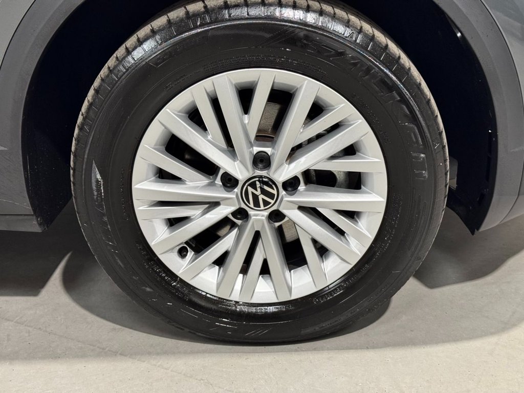 USED 2024 73 VOLKSWAGEN T-ROC 1.0 TSI Life SUV 5dr Petrol Manual Euro 6 (s/s) (110 ps) F/R SENS+DIGI COCKPIT+CAR PLAY