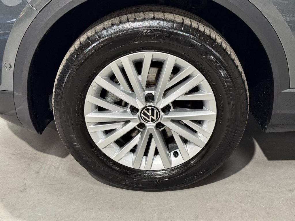 USED 2024 73 VOLKSWAGEN T-ROC 1.0 TSI Life SUV 5dr Petrol Manual Euro 6 (s/s) (110 ps) F/R SENS+DIGI COCKPIT+CAR PLAY