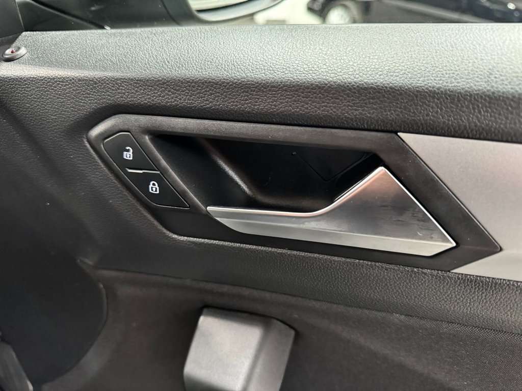 USED 2024 73 VOLKSWAGEN T-ROC 1.0 TSI Life SUV 5dr Petrol Manual Euro 6 (s/s) (110 ps) F/R SENS+DIGI COCKPIT+CAR PLAY