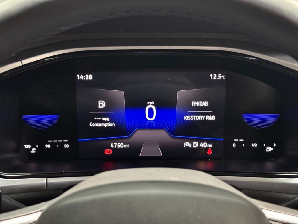 USED 2024 73 VOLKSWAGEN T-ROC 1.0 TSI Life SUV 5dr Petrol Manual Euro 6 (s/s) (110 ps) F/R SENS+DIGI COCKPIT+CAR PLAY