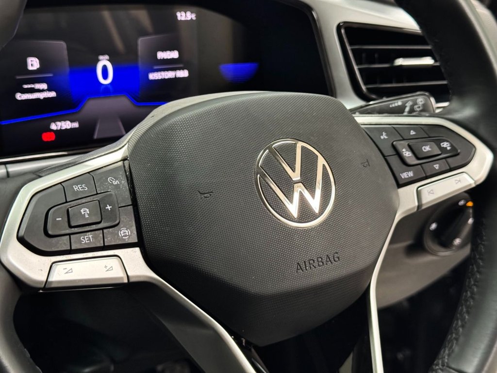 USED 2024 73 VOLKSWAGEN T-ROC 1.0 TSI Life SUV 5dr Petrol Manual Euro 6 (s/s) (110 ps) F/R SENS+DIGI COCKPIT+CAR PLAY