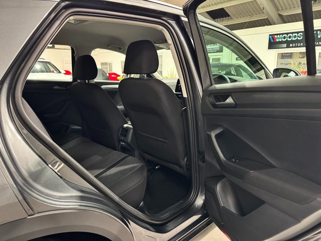 USED 2024 73 VOLKSWAGEN T-ROC 1.0 TSI Life SUV 5dr Petrol Manual Euro 6 (s/s) (110 ps) F/R SENS+DIGI COCKPIT+CAR PLAY