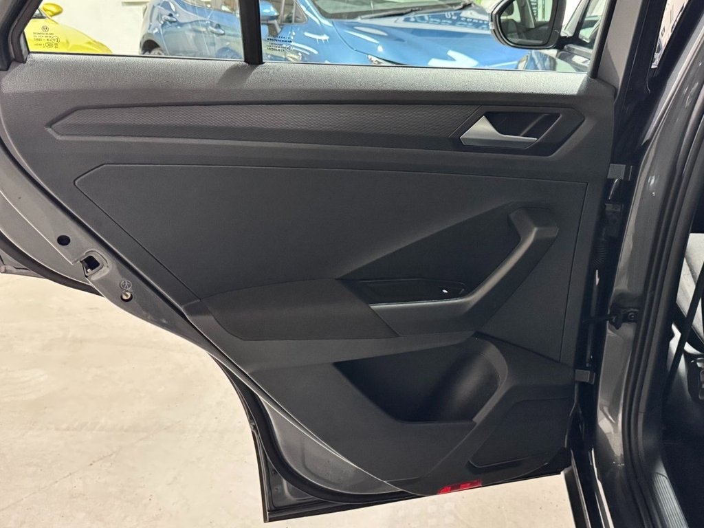 USED 2024 73 VOLKSWAGEN T-ROC 1.0 TSI Life SUV 5dr Petrol Manual Euro 6 (s/s) (110 ps) F/R SENS+DIGI COCKPIT+CAR PLAY