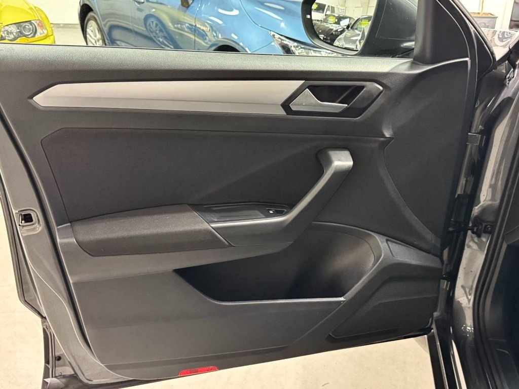 USED 2024 73 VOLKSWAGEN T-ROC 1.0 TSI Life SUV 5dr Petrol Manual Euro 6 (s/s) (110 ps) F/R SENS+DIGI COCKPIT+CAR PLAY