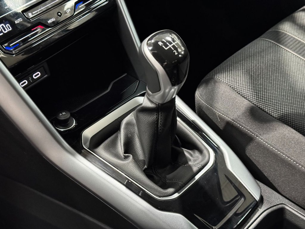 USED 2024 73 VOLKSWAGEN T-ROC 1.0 TSI Life SUV 5dr Petrol Manual Euro 6 (s/s) (110 ps) F/R SENS+DIGI COCKPIT+CAR PLAY