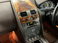 USED 2004 04 ASTON MARTIN DB9 5.9 Coupe 2dr Petrol Seq (394 g/km, 450 bhp) FSH 16 SERVICES + LOW MILEAGE + GHILLIES GREEN + MOON SHADOW LTHR!